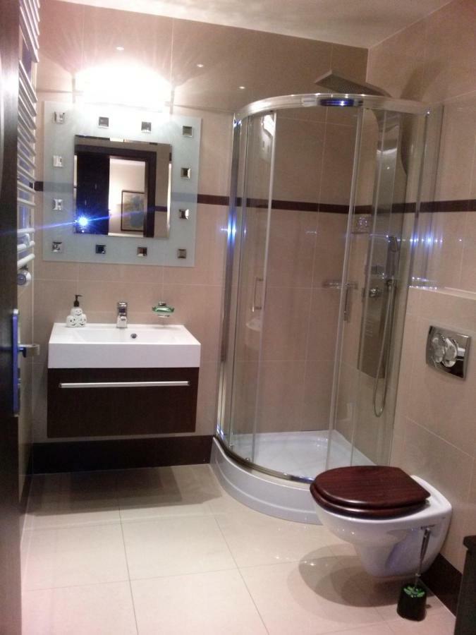 Apartament Zaglowce โควอบเซก ภายนอก รูปภาพ